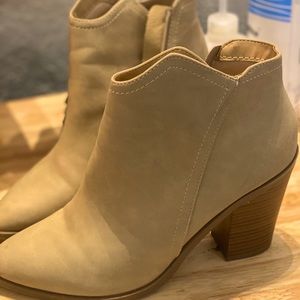 Soda booties. Like brand new!